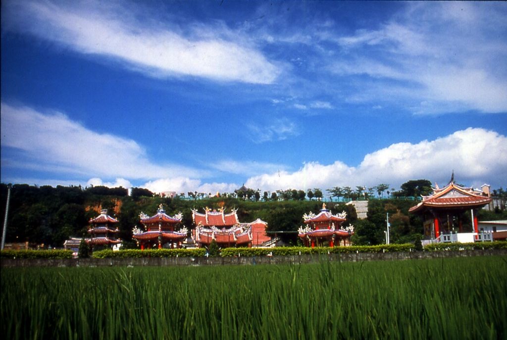  p>彰化县(闽南语:tsiong-huà-kuān;客家话:ch  ng-fa-yen), a href