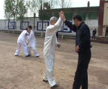 data-lemmaid="17503266">山西太原 /a>流行较广,为武林名师王新午