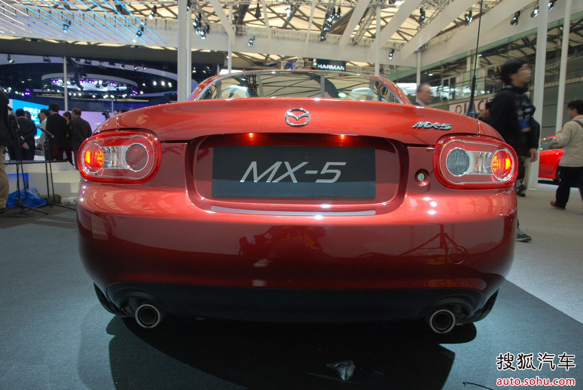 马自达mx-5