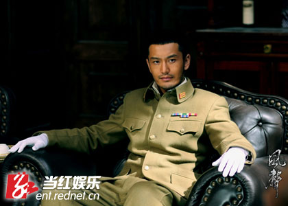  p>《风声》是由 a target="_blank" href="/item/李焯雄/7427665"