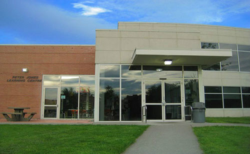  p>卡普顿大学原名 a href="#" data-lemmaid="1596945">不列颠海角