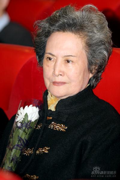 高放,女,又名高爱