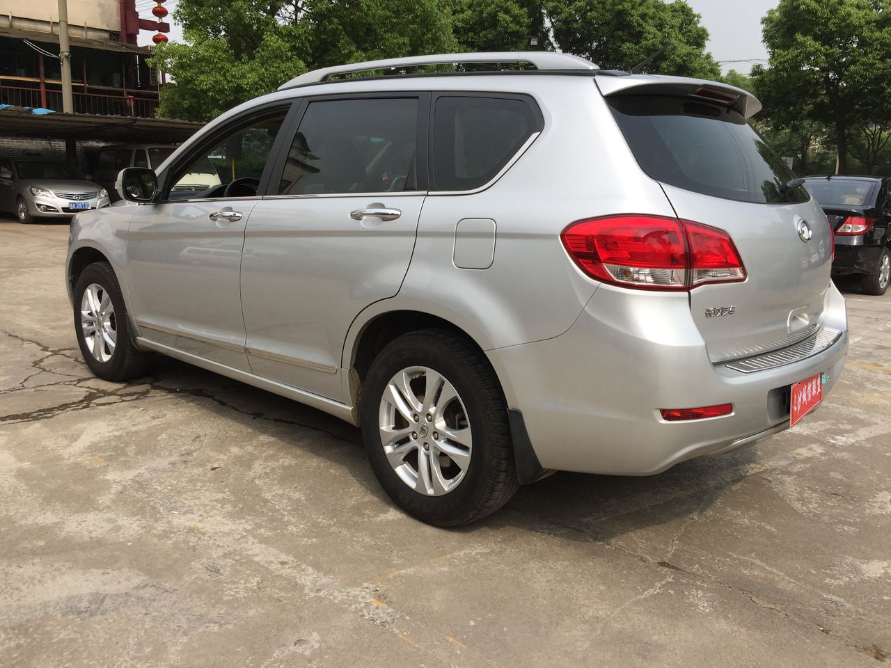 2011款哈弗h6 2.0l手动两驱精英型