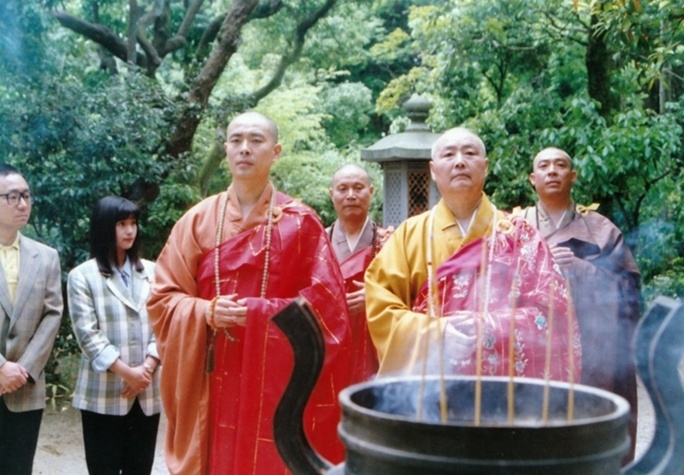  p>《清凉寺钟声》是上海电影制片厂出品,上海巨星影业公司摄制的剧情