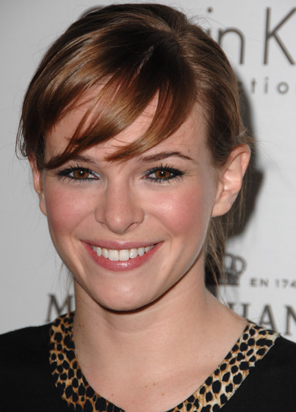  p data-id="gnbs9bf051">丹妮尔·帕娜贝克 i>(danielle panabaker) 