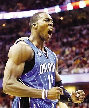  p>德怀特·霍华德(dwight howard) ,1985年12月8日出生于美国 a