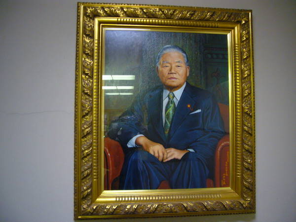  p>大平正芳(日文:おおひらまさよし,1910年3月12日—1980年6月12日)