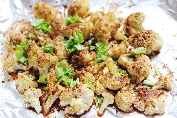 孜然肉末烧花菜