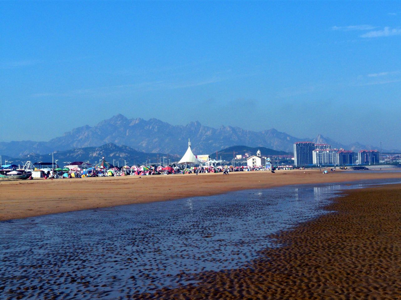  p>灵山湾国家森林公园位于 a target="_blank" href="/item/胶南市