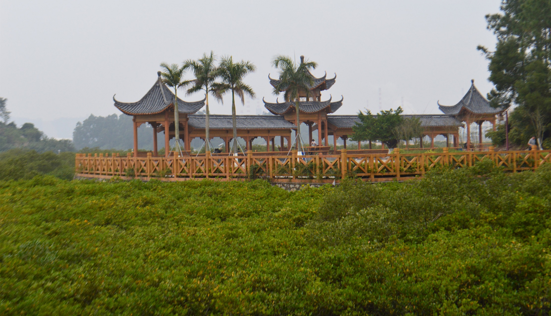 又称逸仙公园,位于 a target="_blank" href="/item/钦州港/5265115"