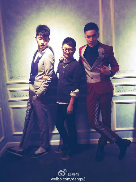  p>jf bros,中国内地男子双人唱跳组合,由 a target="_blank" href="