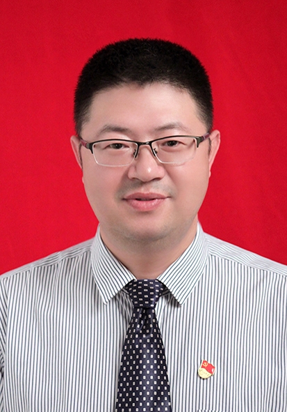 现任浙江省永康市烟草专卖局党组书记,局长,金华市烟草公司永康分公司