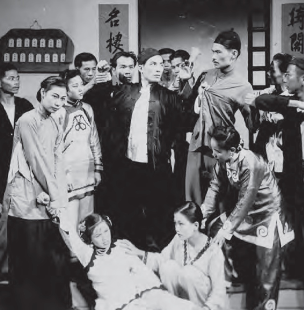 enul4tvqz">《黄飞鸿正传上集之鞭风灭烛》是胡鹏执导,关德兴,曹达华