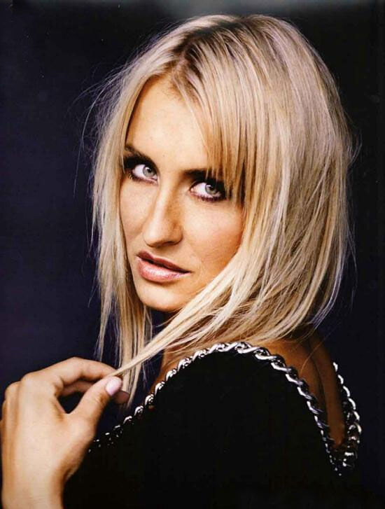  p>莎拉·寇娜(sarah connor)1980年6月13日出生于德国 a target="