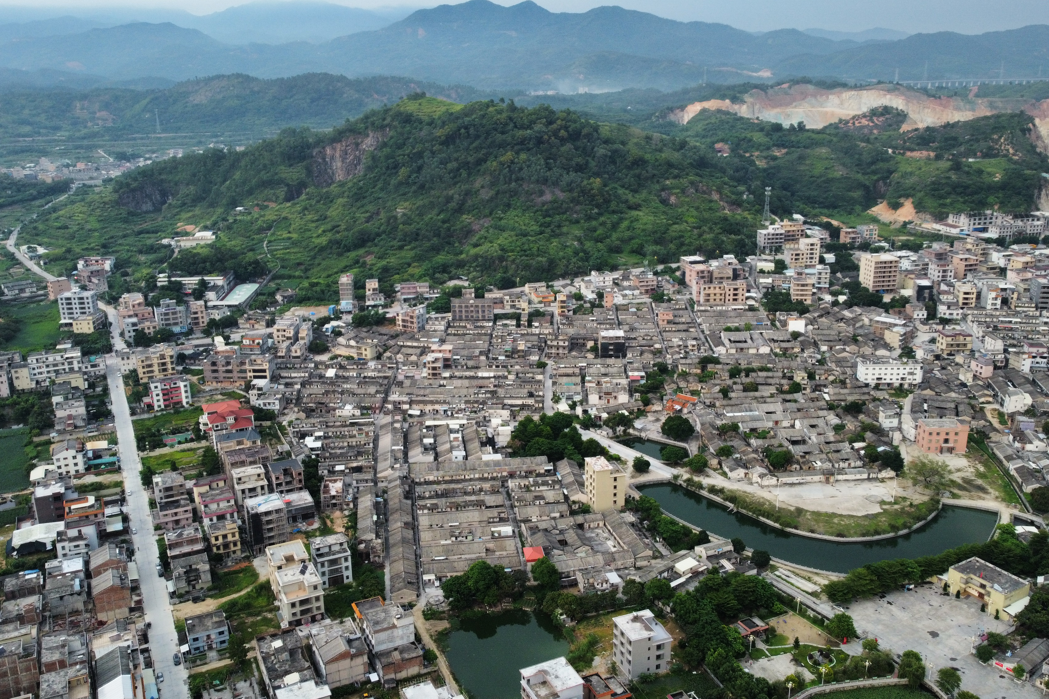 揭东区/1954649" data-lemmaid="1954649">揭东区 /a>新亨镇白石村