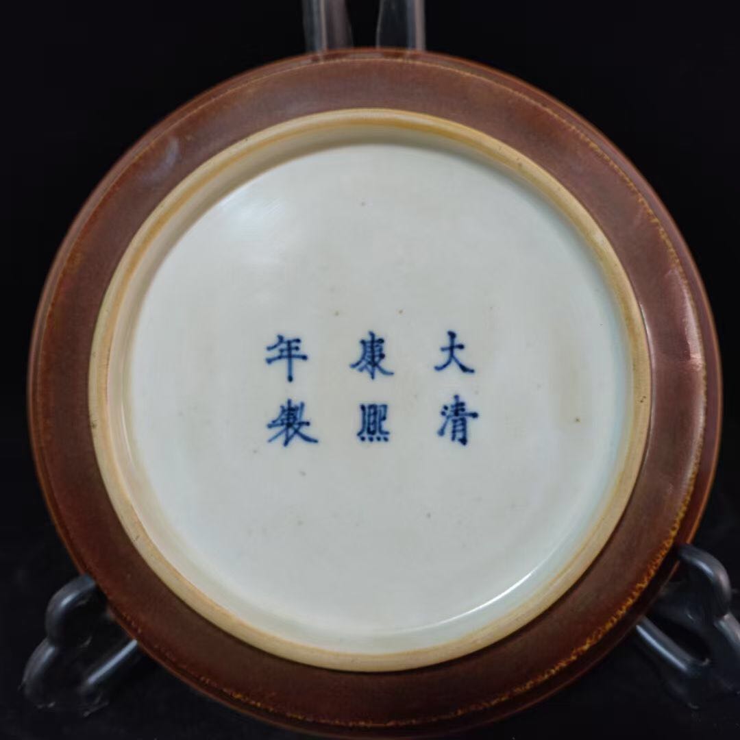 制是清代康熙年间景德镇 a target="_blank" href="/item/官窑瓷器