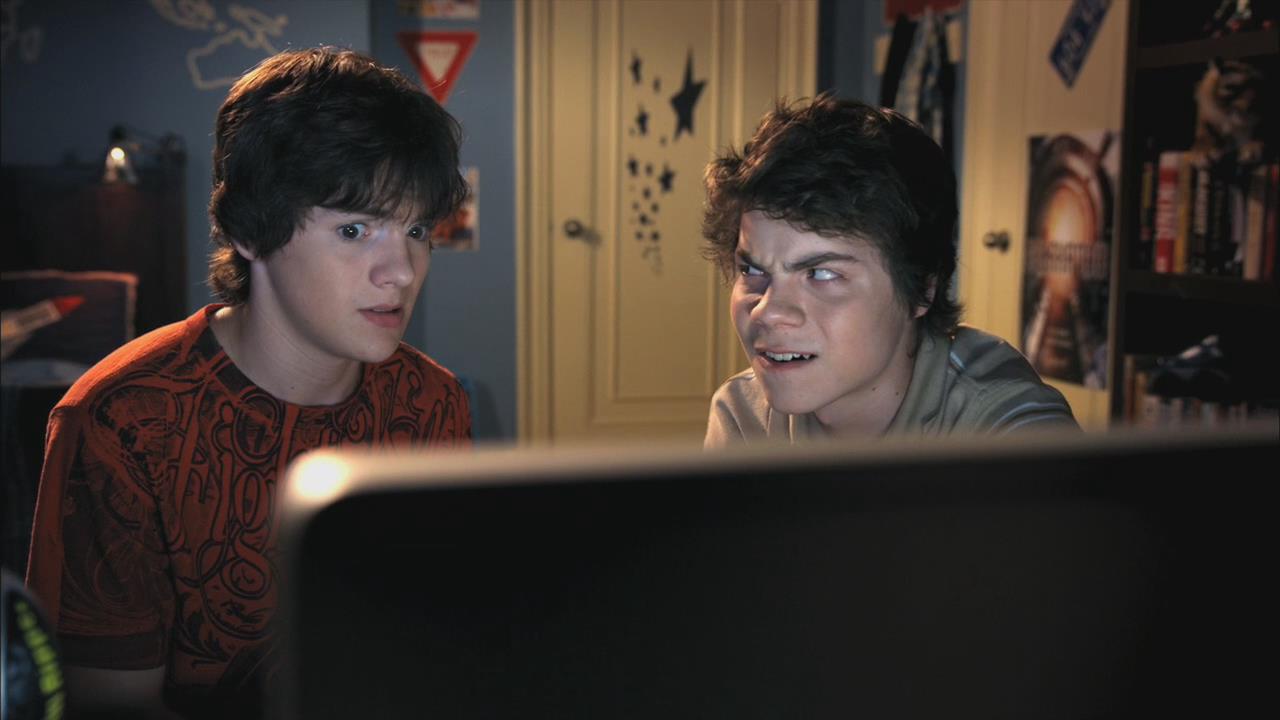 matthew,knight等主演的科幻类型电视剧,于2011年03月14日在加拿大