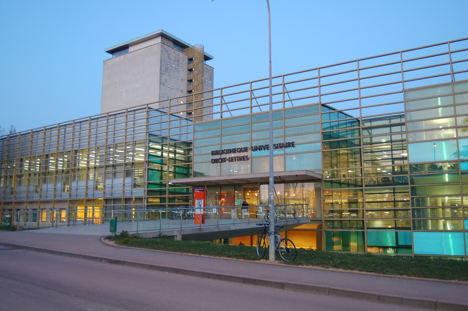  p data-id="gn6yya9wse">université de bourgogne(勃艮第大学)成立