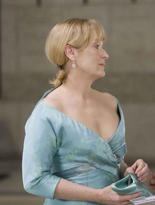  p>梅丽尔·斯特里普 i>(meryl streep) /i>,1949年6月22日出生于美国