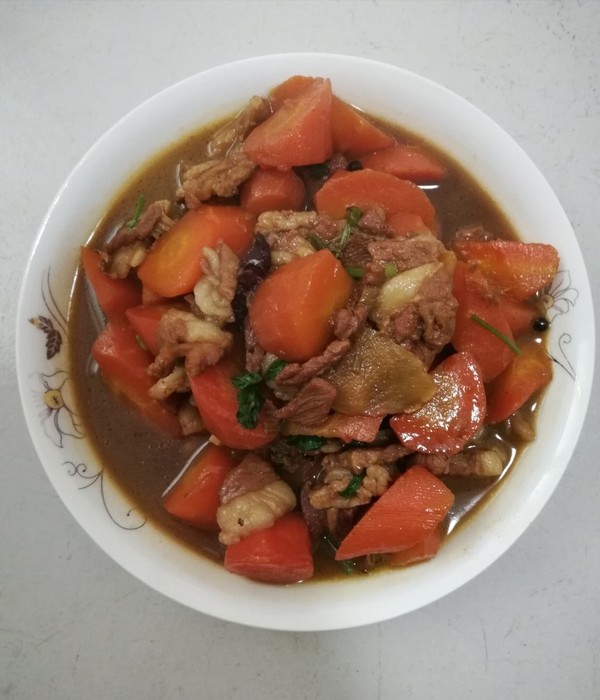 狗肉炖萝卜