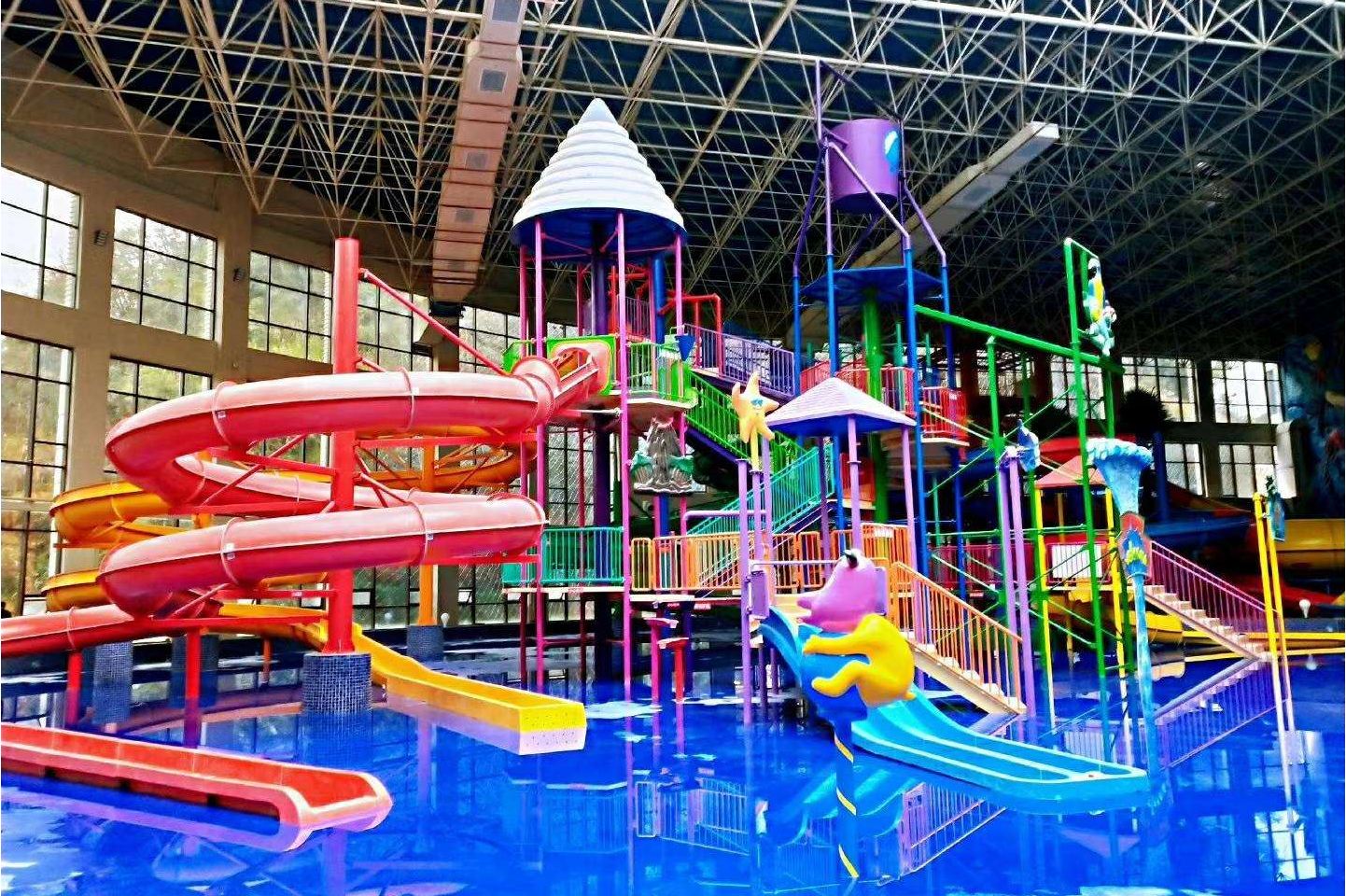  p>修河温泉位于九江市修水县义宁镇芦塘何家店修水温泉小镇内. /p>