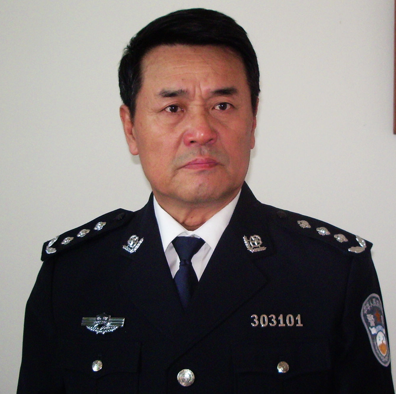 戏剧学院/305391" data-lemmaid="305391">中央戏剧学院 /a>导演 a