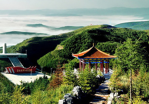  p>六盘山,是中国最年轻的山脉之一.