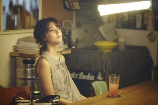  p>藤井美菜,1988年7月15日出生在美国加利福尼亚州圣迭戈市,日本女