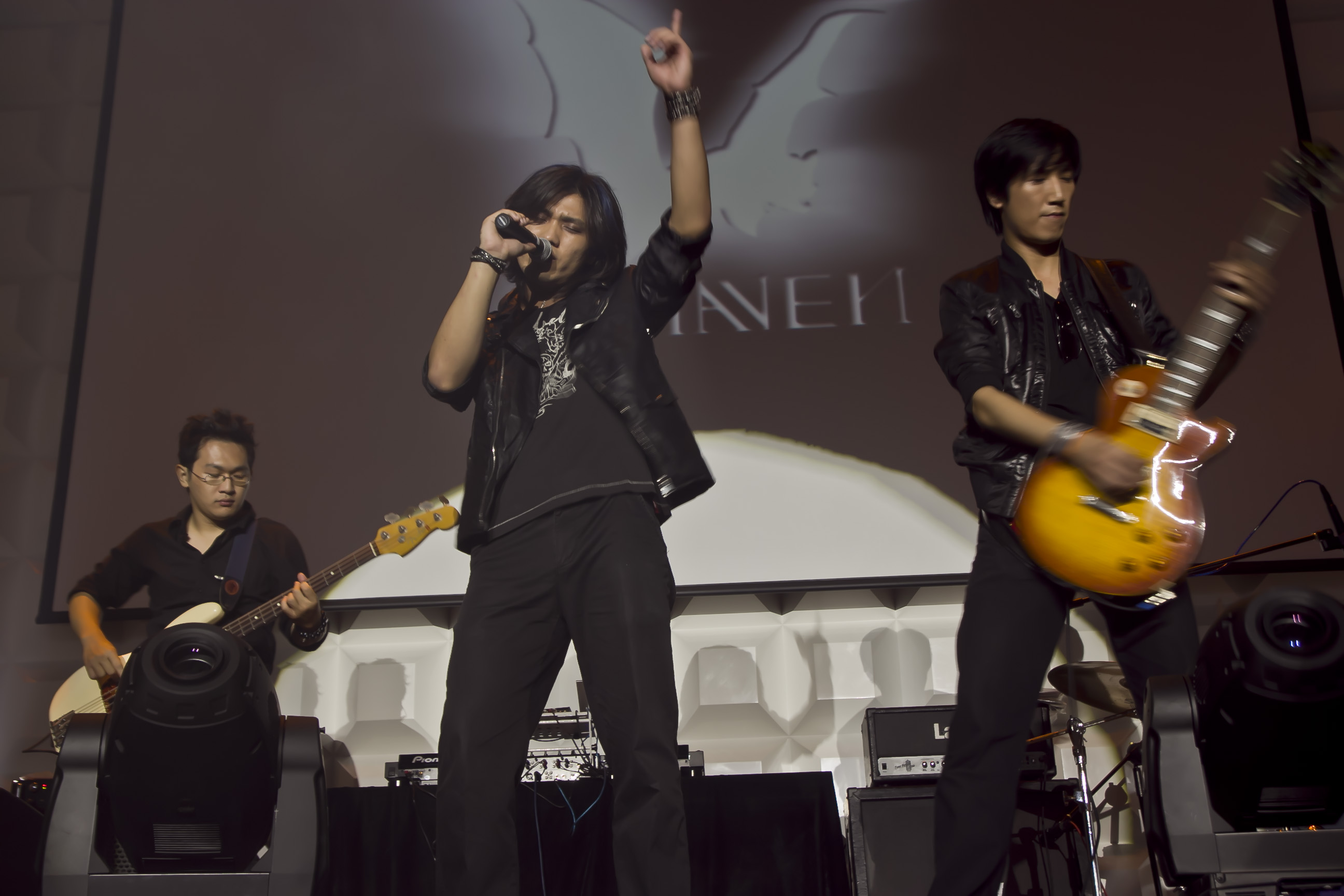  a target="_blank" href="/item/revival乐队">revival乐队 /a>殖