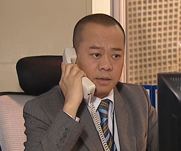  p>欧阳震华 i>(bobby au—yeung) /i>,1961年7月28日出生于中国香港