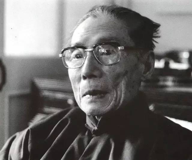夏衍(1900～1995)