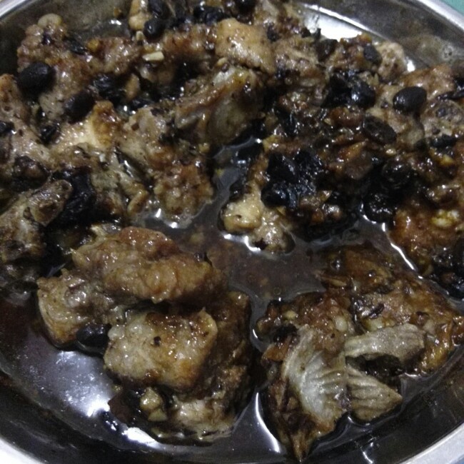 电饭煲蒸排骨