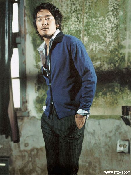  p data-id="gnvgle2cjz">金民俊1976年7月24日出生于韩国釜山,韩国