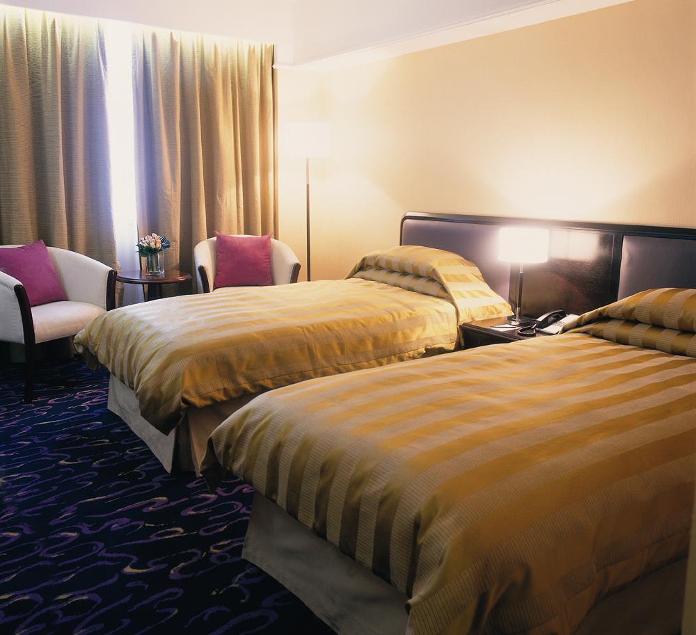  p data-id="gnwwnx4l8r">香港悦来酒店是全香港最大的酒店,和新香港