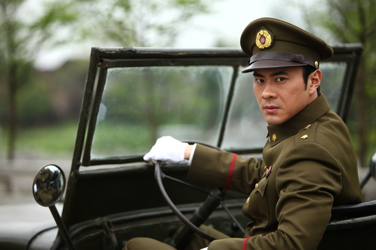  p>《兵临城下》是由凤凰卫视电视剧制作中心,北京黄金时代文化传播