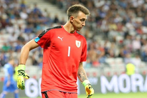 费尔南多·穆斯莱拉(fernando muslera),1986年6月16日出生于乌拉圭 a