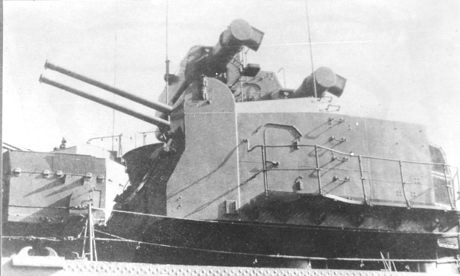  p>68改型巡洋舰(俄语: b>Крейсера проекта 68-би