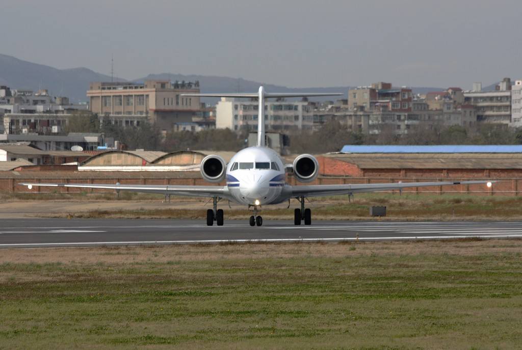  p>福克f70是 a target="_blank" href="/item/荷兰/190469" data