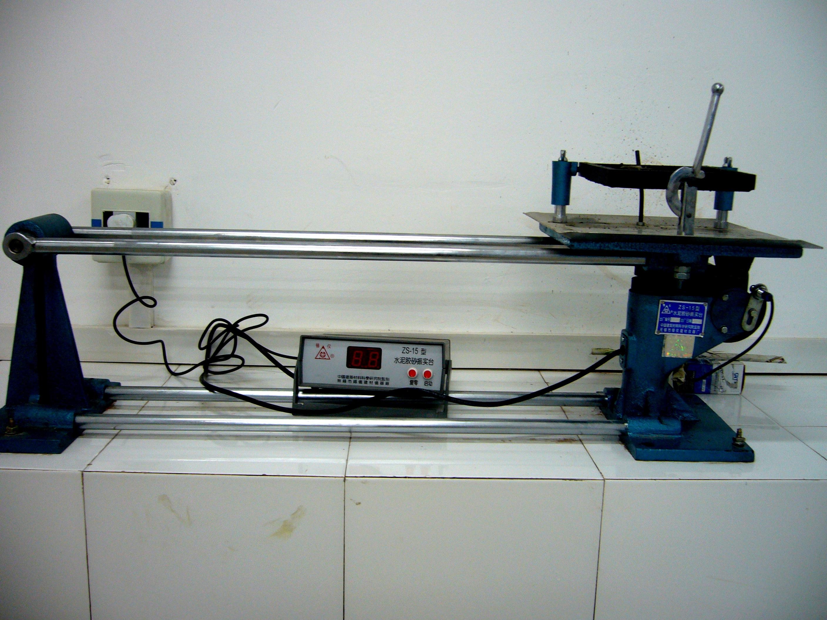  p>水泥胶砂振实台,是一种用于水泥强度检验所测试样的制备. /p>