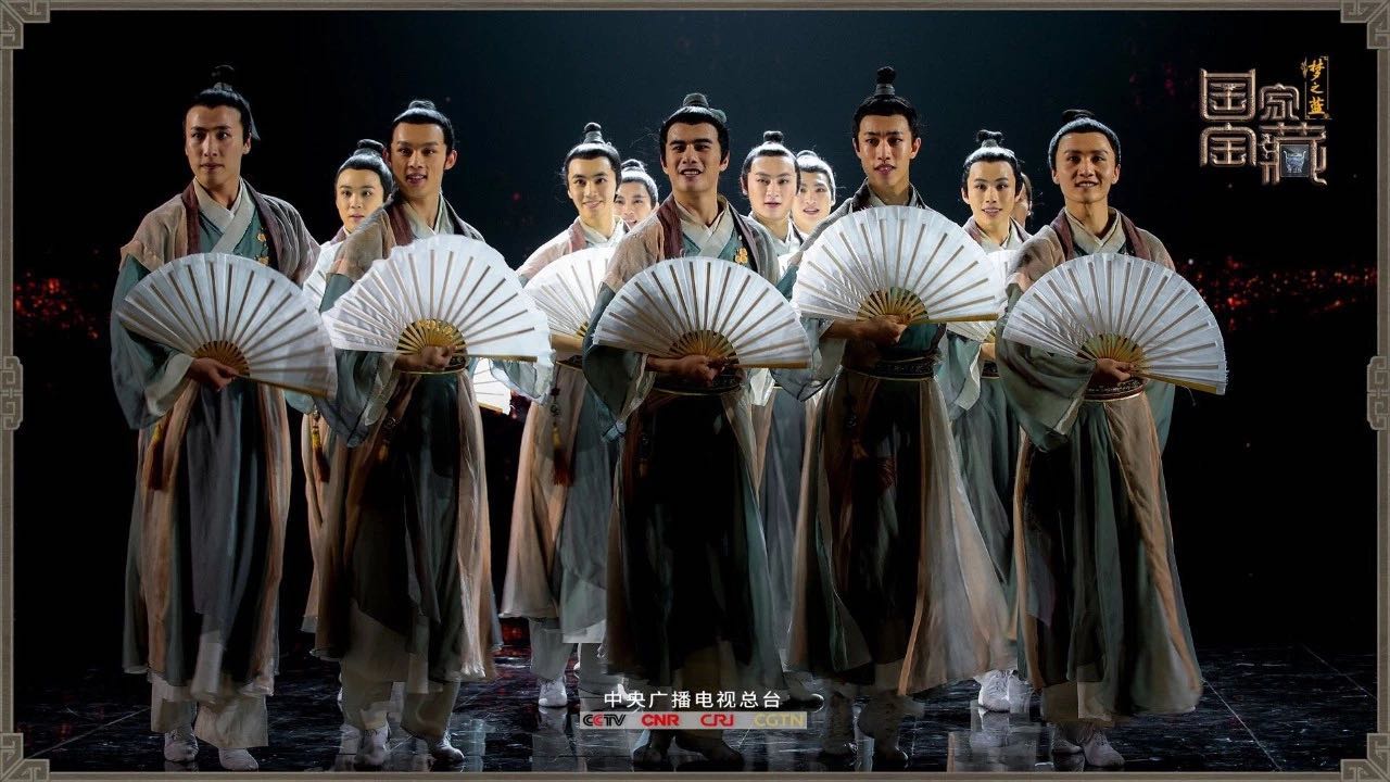 纸扇书生