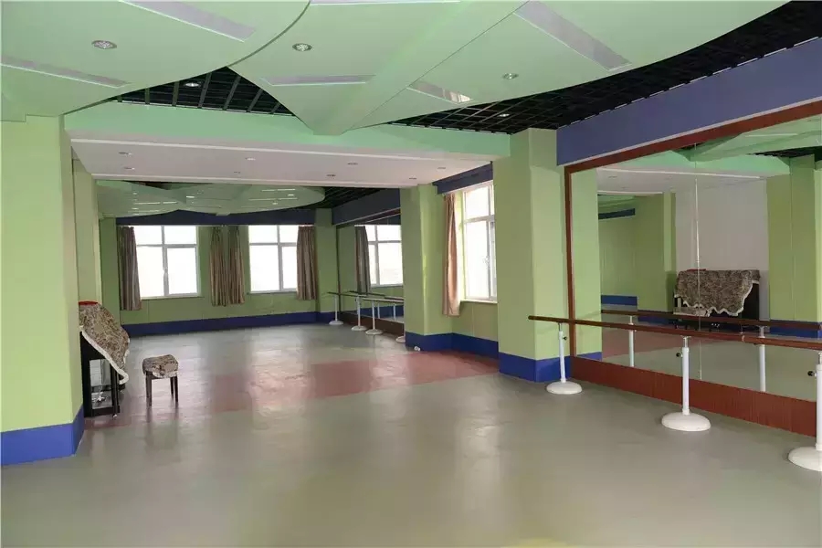 天津第四十七中学