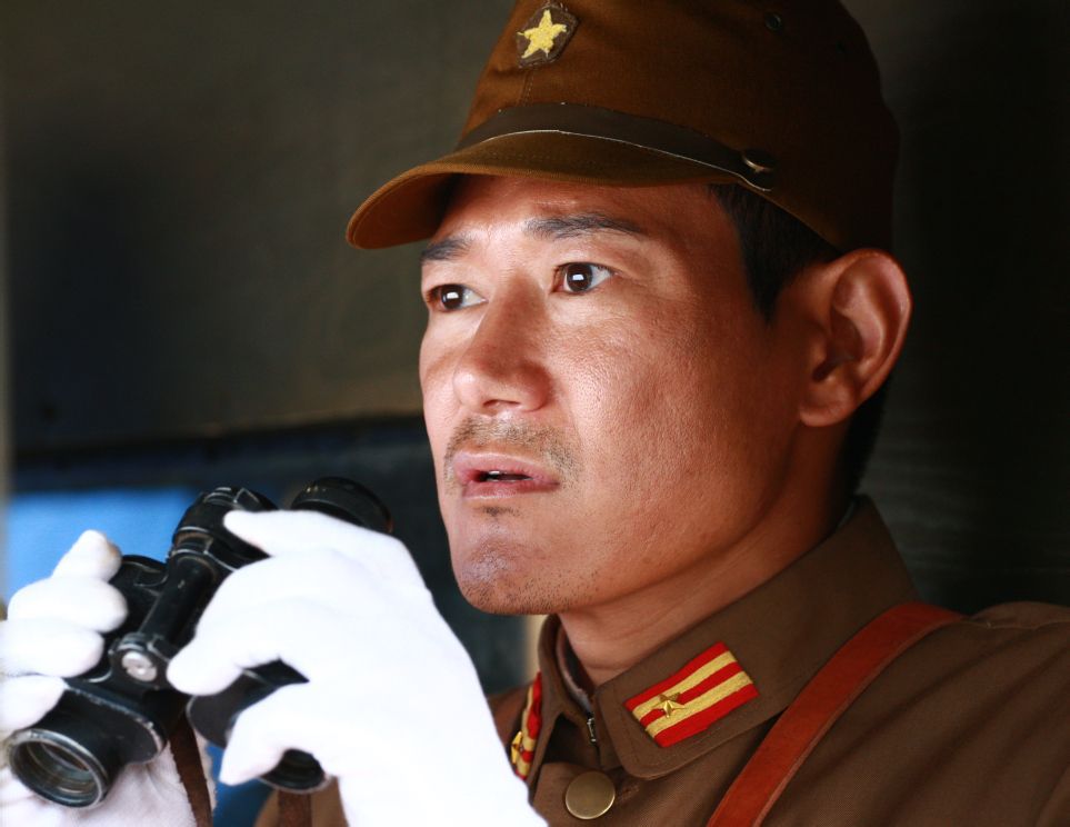  p>《烽火双雄》是金良言执导的一部抗战题材的电视剧,由 a href="#"