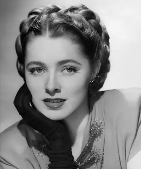  p>埃莉诺·帕克(eleanor parker,1922年6月26日—2013年12月9日)
