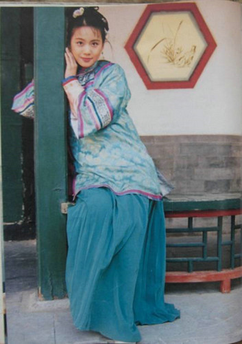 《 a target="_blank" href="/item/还珠格格/10120766" data-lemmaid