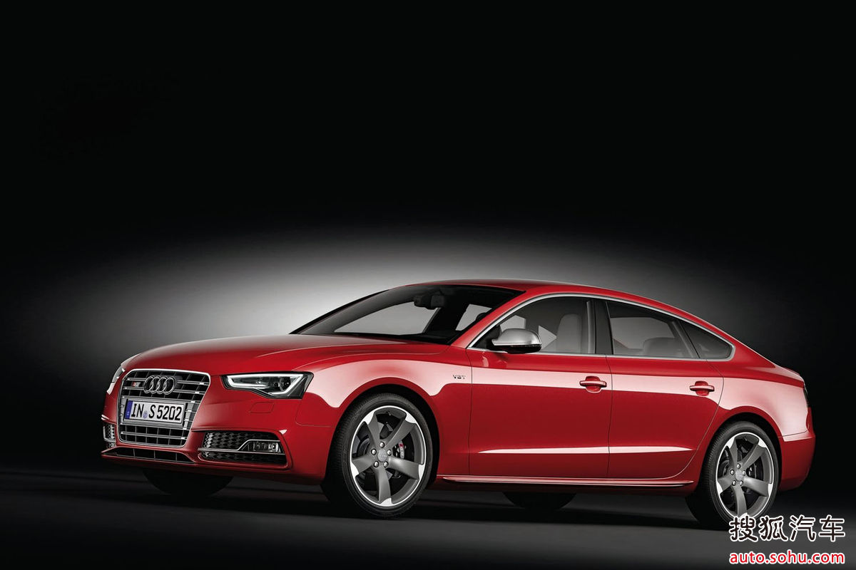  p>奥迪s5作为奥迪家族中的一个全新系列,定位于高档双门及四门轿跑车