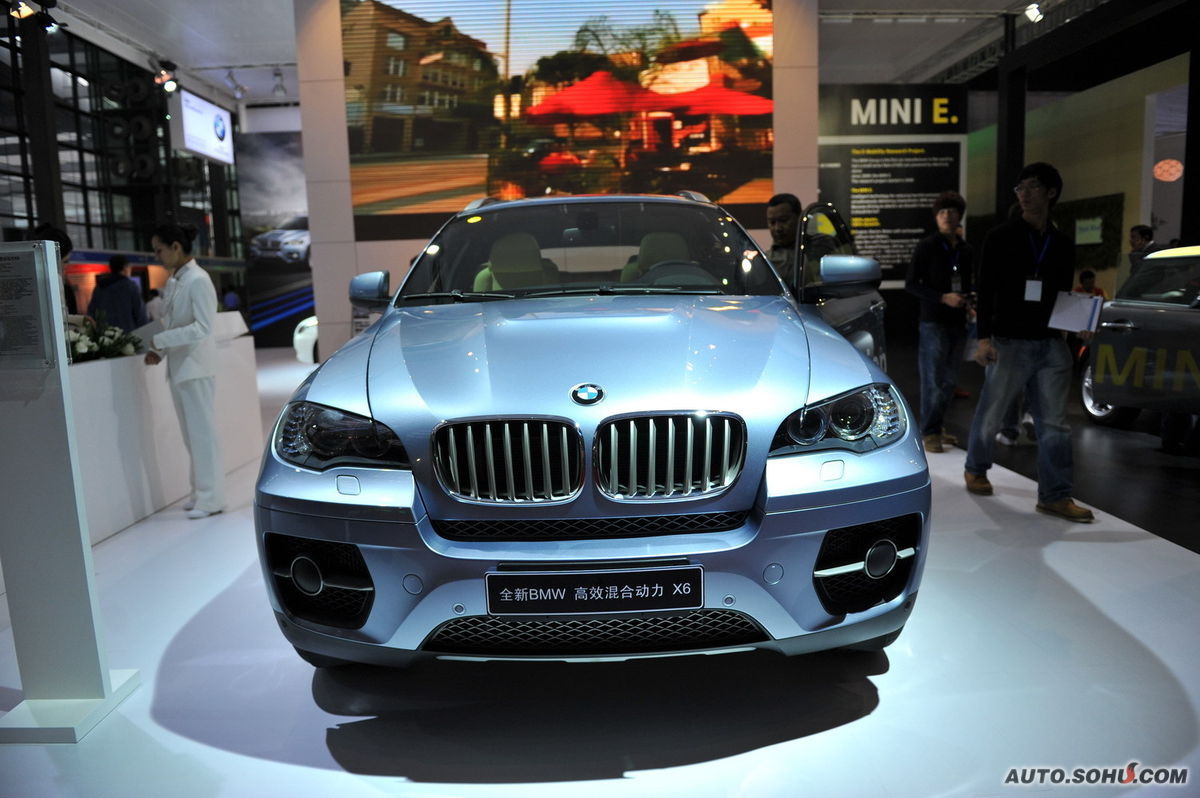 宝马x6