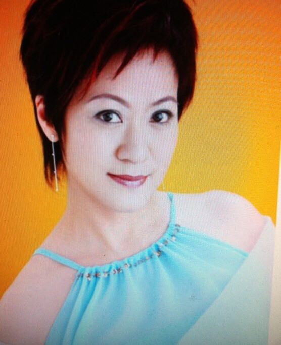 "go035ncvzg">斑斑,原名黎小雯,1953年出生于中国香港,中国香港女演员