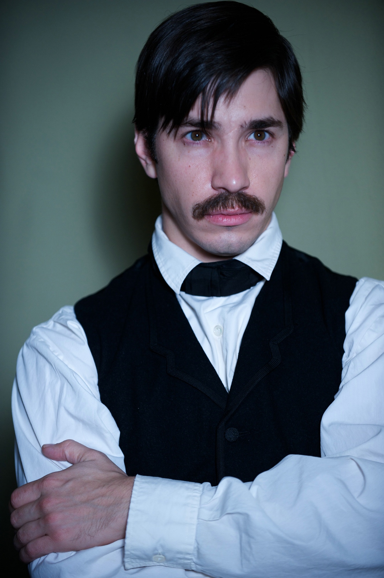 惊悚片,由韩国演员 a target="_blank" href="/item/金甲洙/14920274"