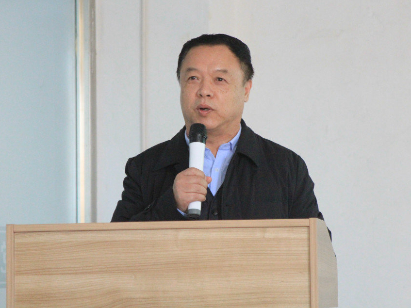 鹤岗 /a>市邮政局副局长, a target="_blank" href="/item/党委书记