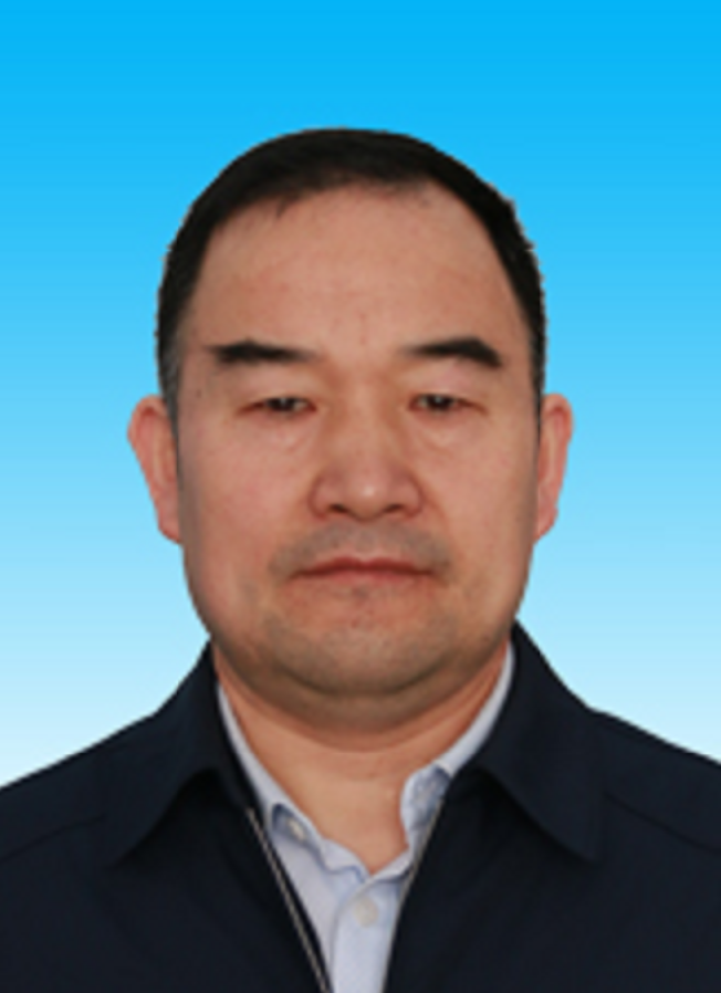  /p> p>现任内蒙古自治区锡林郭勒盟多伦县人民政府副县长,公安局局长